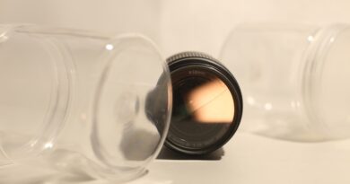 Işık Koşullarına Göre Lens Kaplama Seçimi: İç ve Dış Mekanda Optik Uyum ve Konfor İçin Pratik Rehber