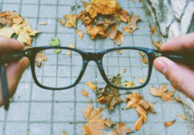 Gözlük lens kaplama: çeşitler ve optik performans rehberi