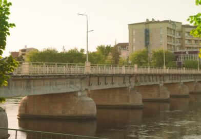 Gözlük Çerçeve Boyutu ve Burun Köprüsü Tasarımı ile Gün Boyu Konfor